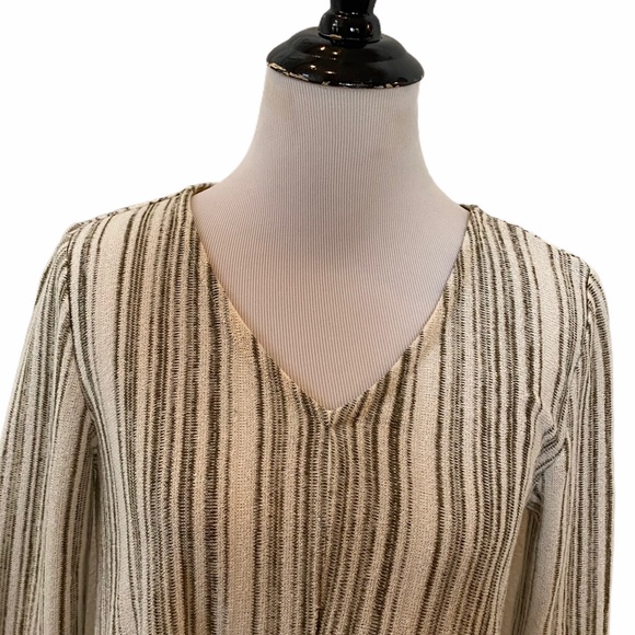Verve Ami Striped Twist front sweater-Size Small - Picture 5 of 8